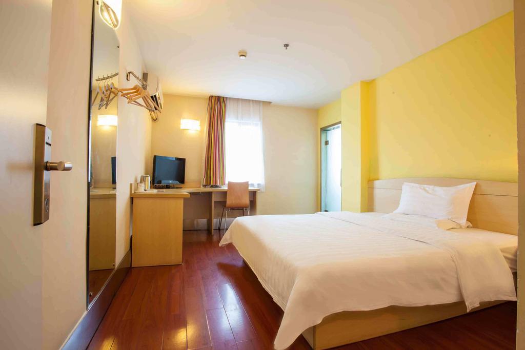 7Days Inn Foshan Coach Terminal Номер фото