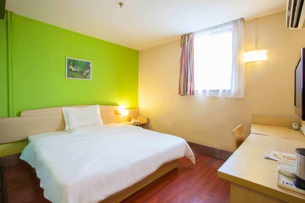 7Days Inn Foshan Coach Terminal Номер фото